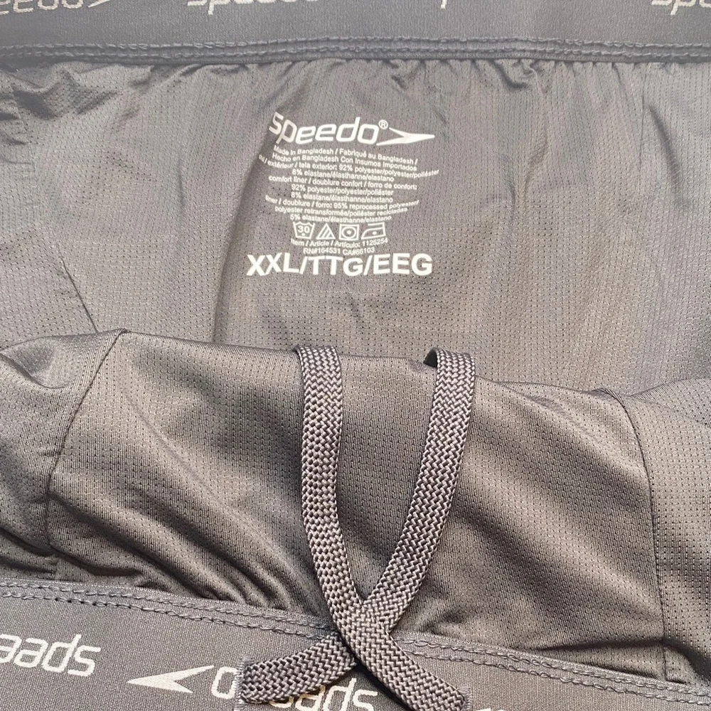 Speedo sleek versatile